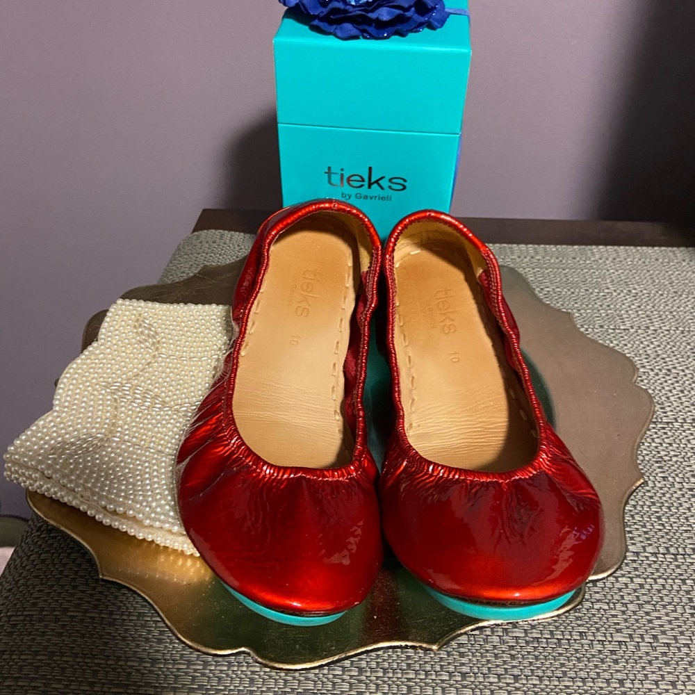 ♦️ Limited Edition Red Diamond Tieks! ♦️